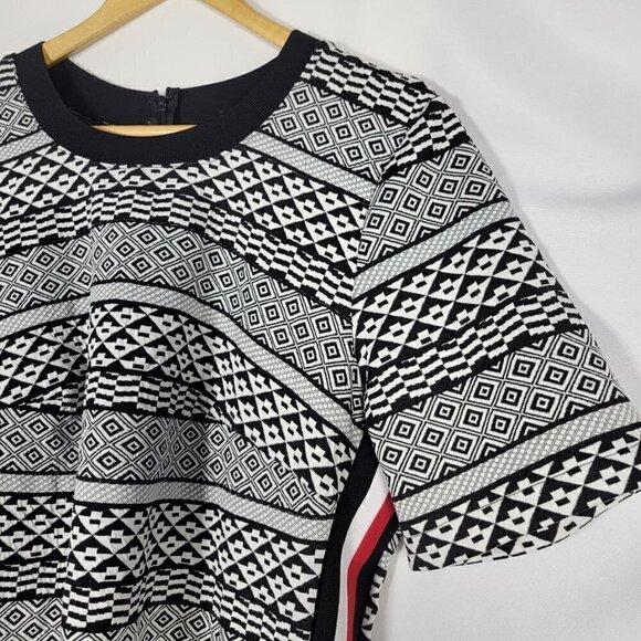 ELOQUII Women's Patterned Sweater/Quilted Stretchy Dress With Stripe Sides Sz 14 - Picture 3 of 13